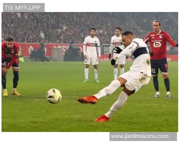 足球明星姆巴佩的国籍揭秘及其对职业生涯的影响分析