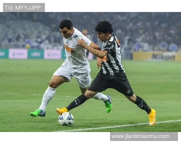 巴拉纳与塞阿拉的激烈对决揭示巴西足球的魅力与竞争力 巴拉纳与塞阿拉的激烈对决揭示巴西足球的魅力与竞争力