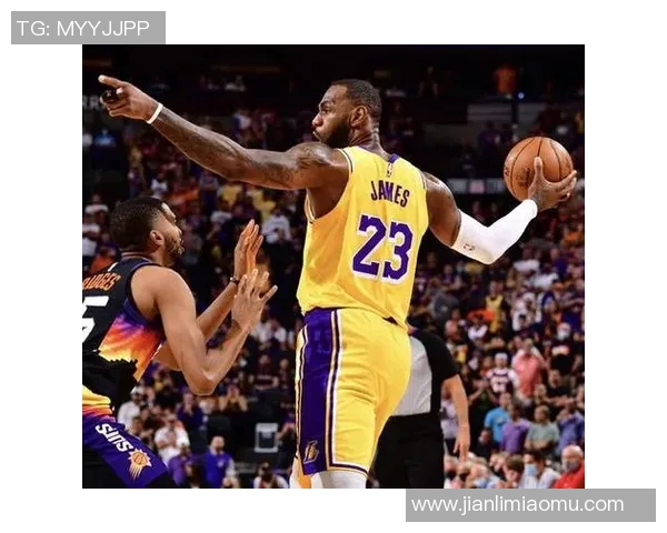 湖人对阵篮网精彩对决回顾及赛后分析11月16日赛事亮点 湖人对阵篮网精彩对决回顾及赛后分析11月16日赛事亮点